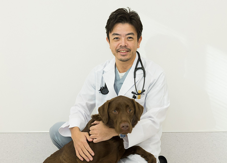 鈴木 隆太郎 院長